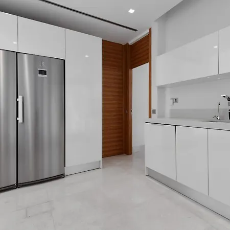 Villa White Nueva Andalucia Marbella