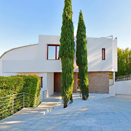 Villa White Nueva Andalucia Marbella