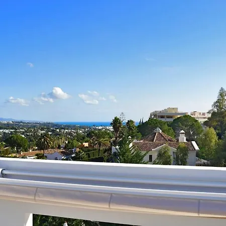 Villa White Nueva Andalucia