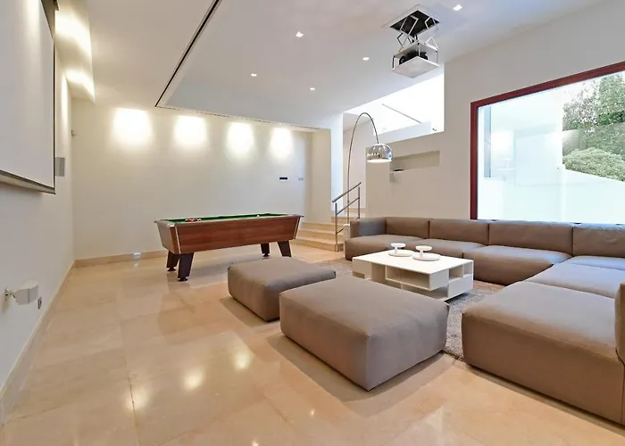 Villa White Nueva Andalucia *