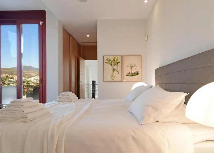 White Nueva Andalucia Marbella