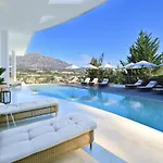 White Nueva Andalucia