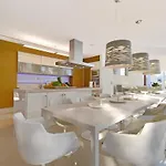 White Nueva Andalucia Villa Marbella