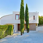 Villa White Nueva Andalucia Marbella